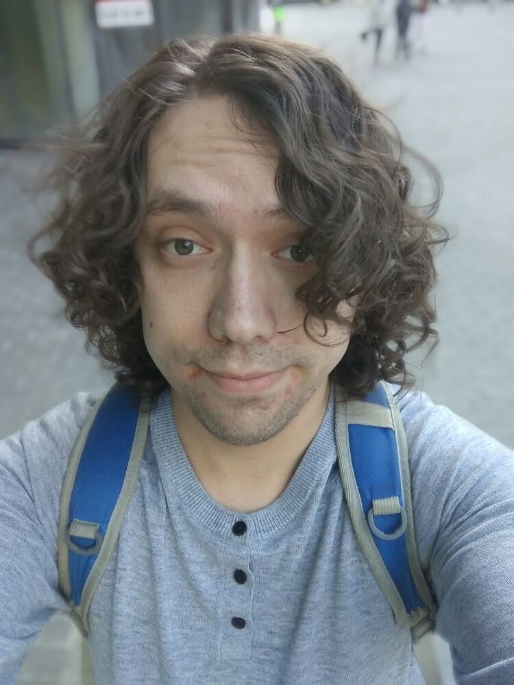  18044065  , 32 ,    