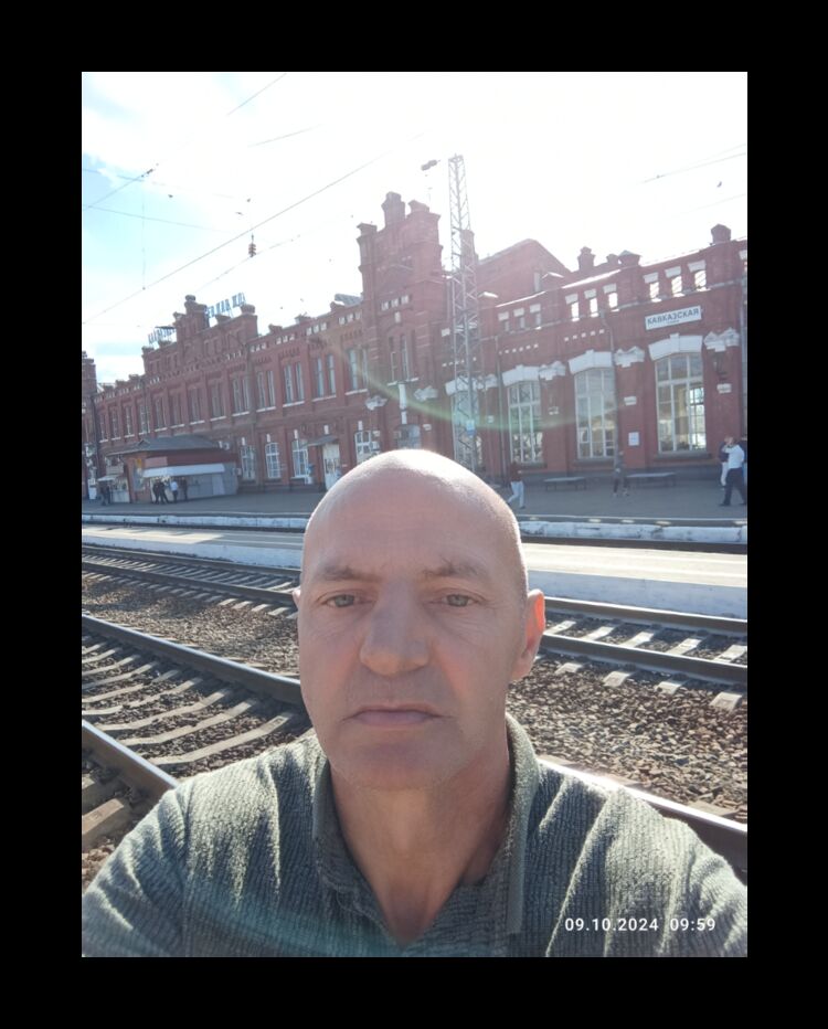  46867775  Kamil, 57 ,    