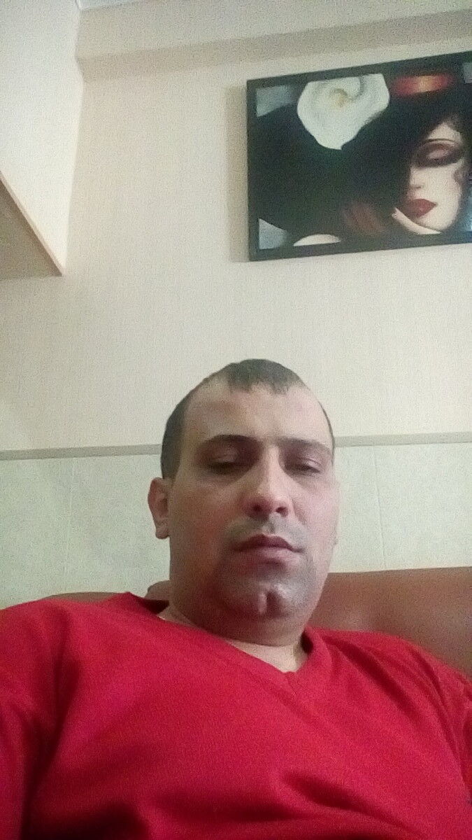  ,   Arman, 40 ,   