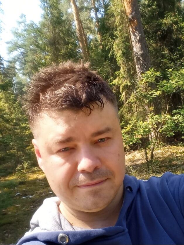  53681595  , 40 ,    