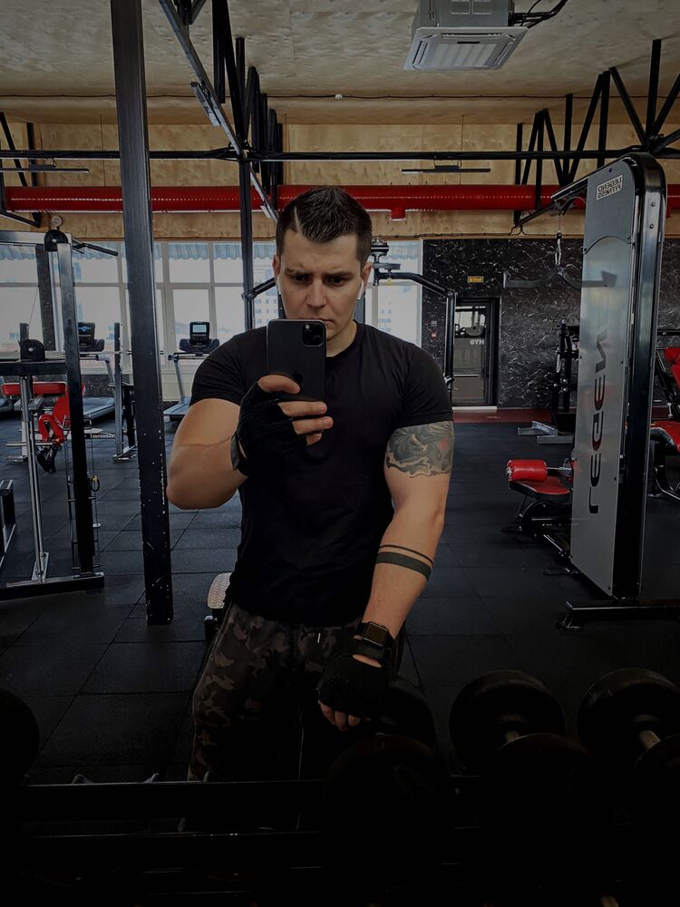  26615655  Alexan, 33 ,    