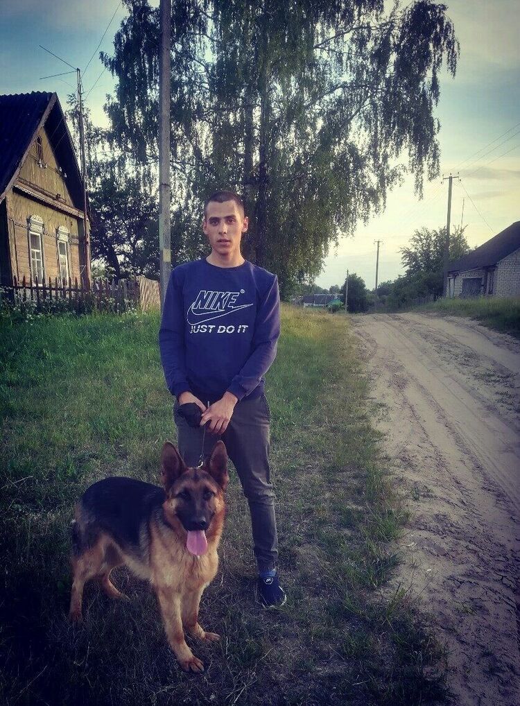  26364125  Stanislav, 26 ,    
