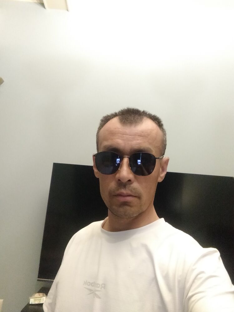  42393685  Nurik, 37 ,    