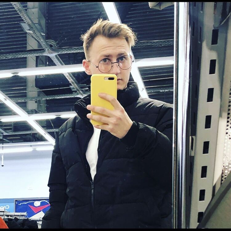  37137865  , 25 ,    