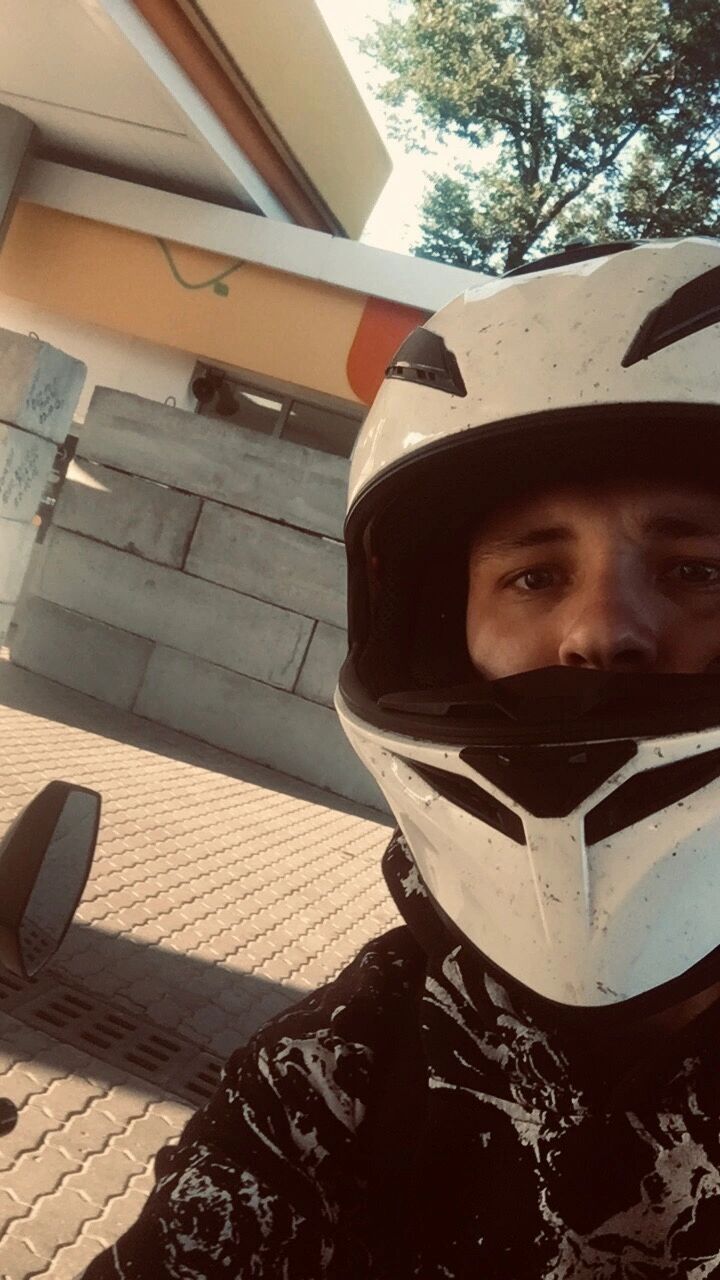  47405295  , 24 ,    
