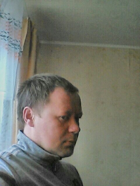  35621465  , 40 ,    