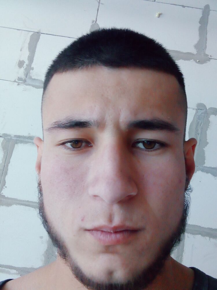  36590675  Dima, 25 ,    