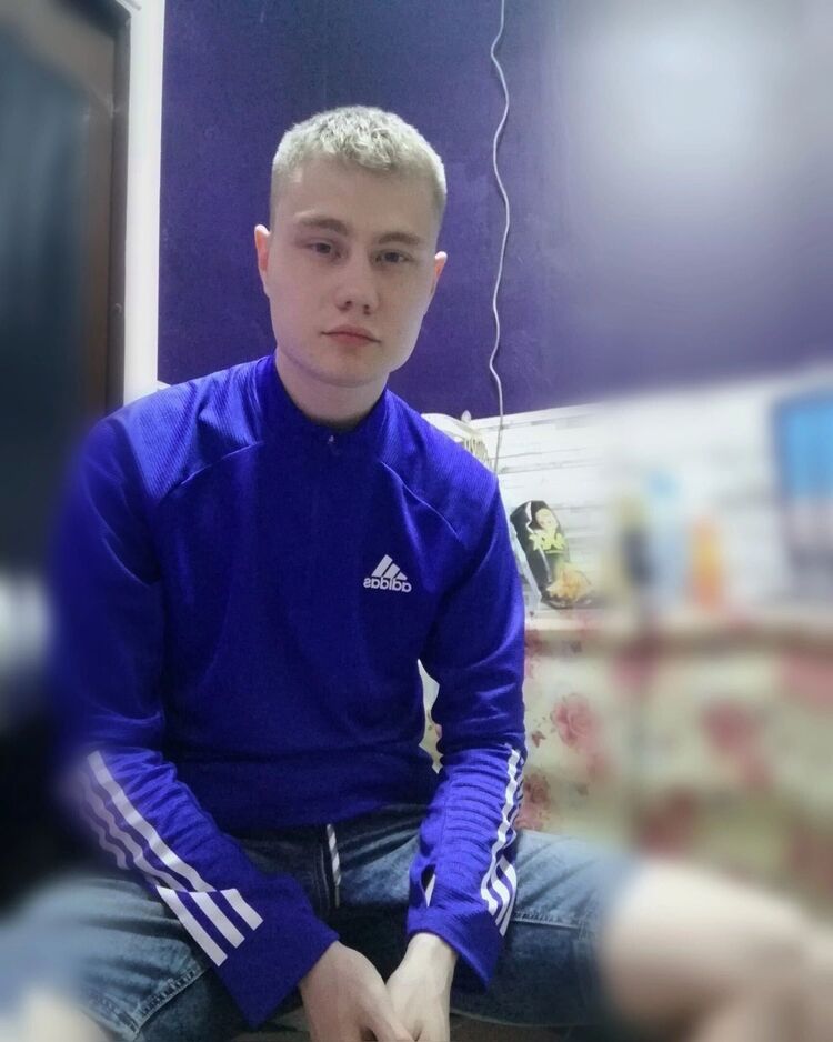 30282775  , 24 ,    
