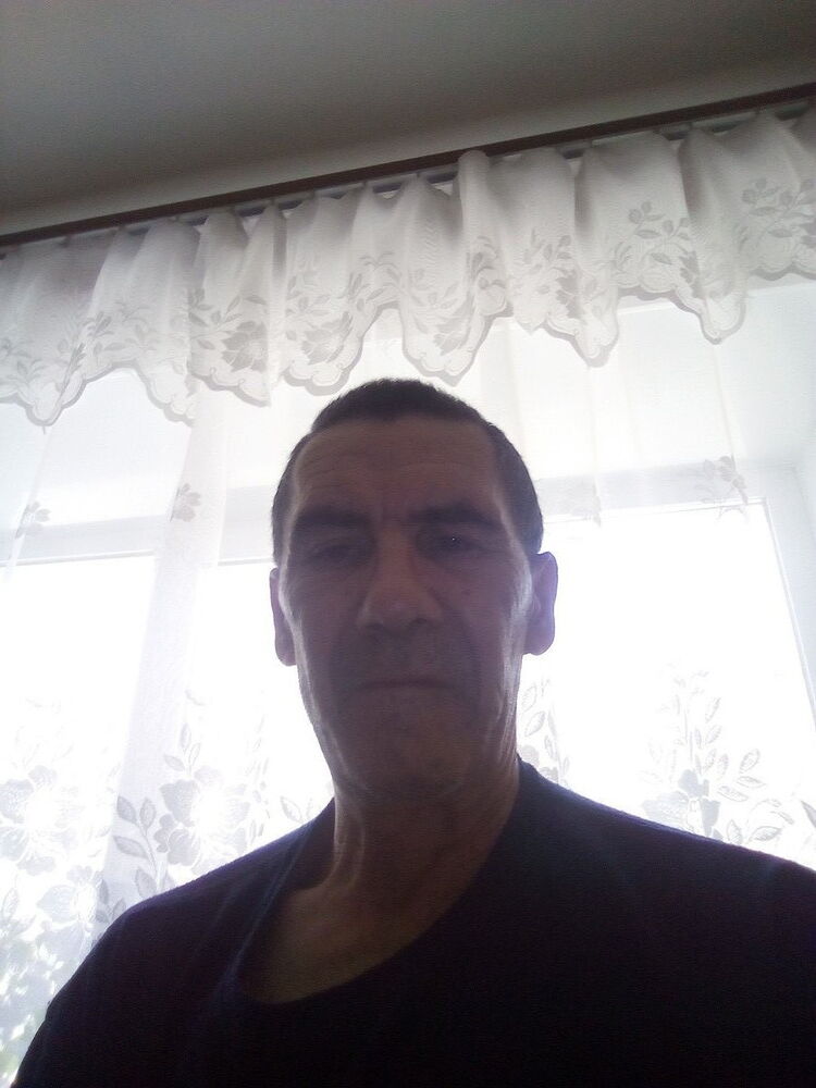  15923065  , 60 ,    