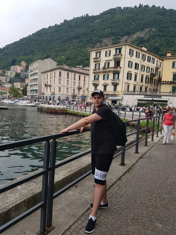  16603155  Artem, 36 ,    