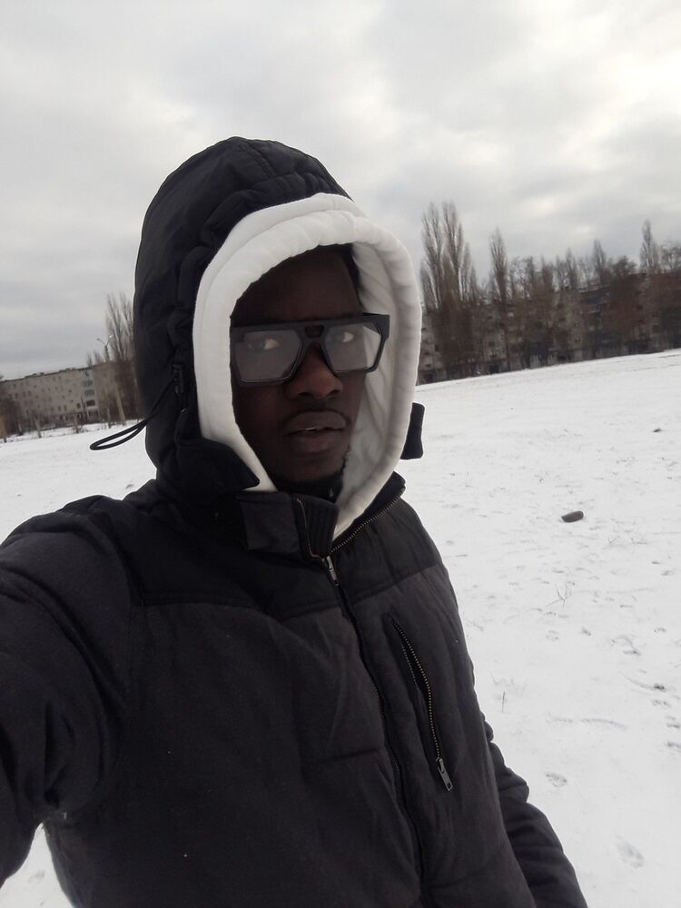  19097345  , 32 ,    