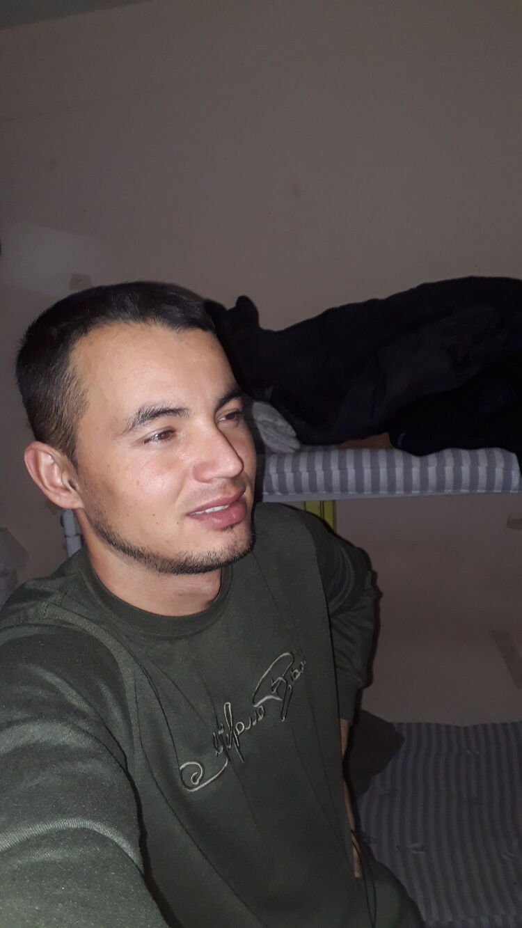  32492555  Jurat, 31 ,    -