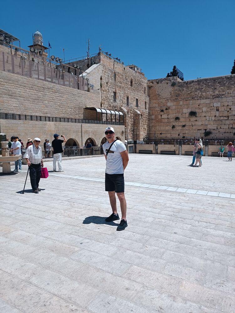  Tel Aviv-Yafo,   Arsenii, 36 ,   ,   , 