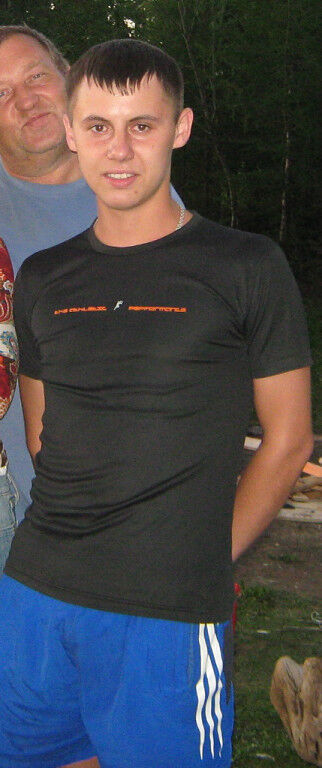  8674945  Den, 36 ,    -