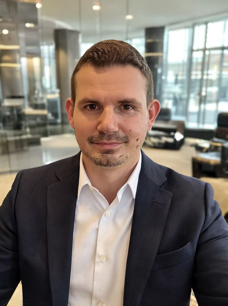 ���� 54606345 ������� �����, 37 ���, ���� ���������� � ������