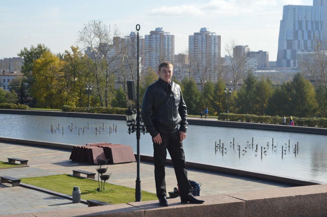  -,   Vladimir, 37 ,   ,   , c 