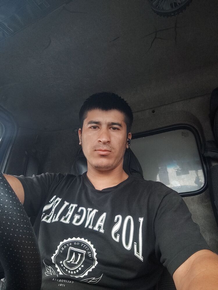  ,   Aliy, 28 ,   ,   