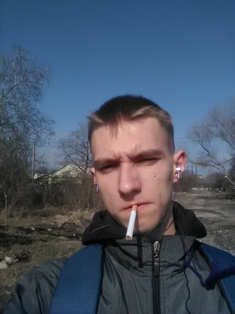 ,   Kirill, 28 ,  