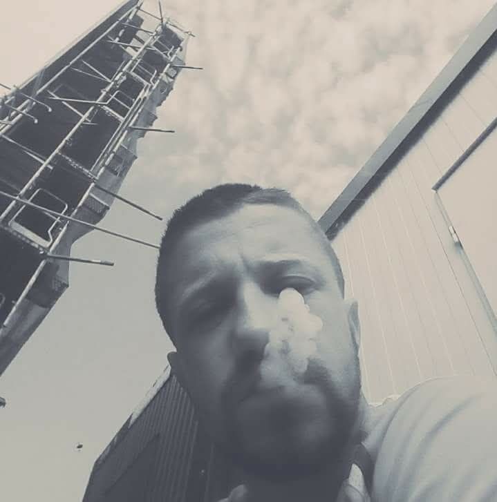  51145565  Vasil, 35 ,    