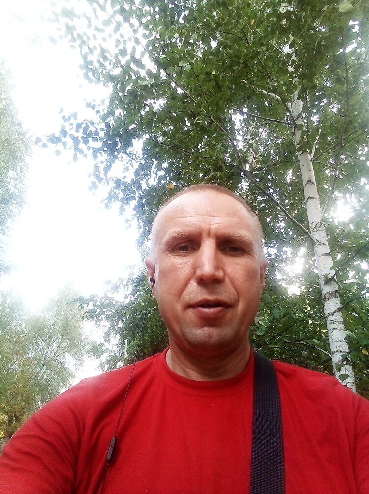  ,   Sergei, 46 ,   ,   , c 