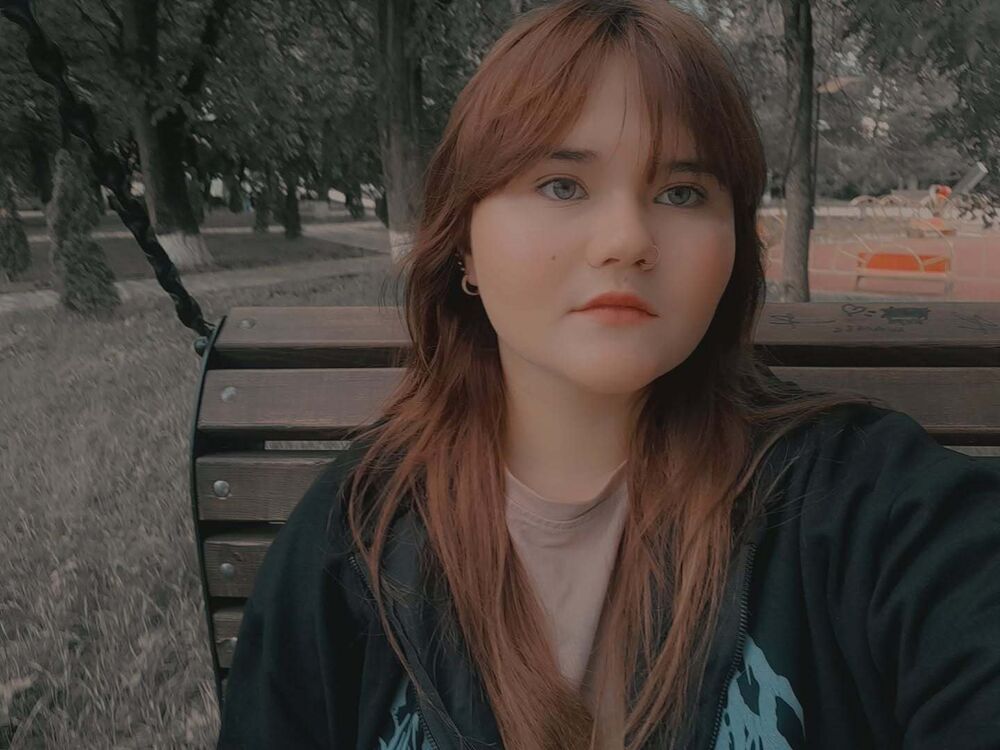  52328575  Polina, 19 ,    