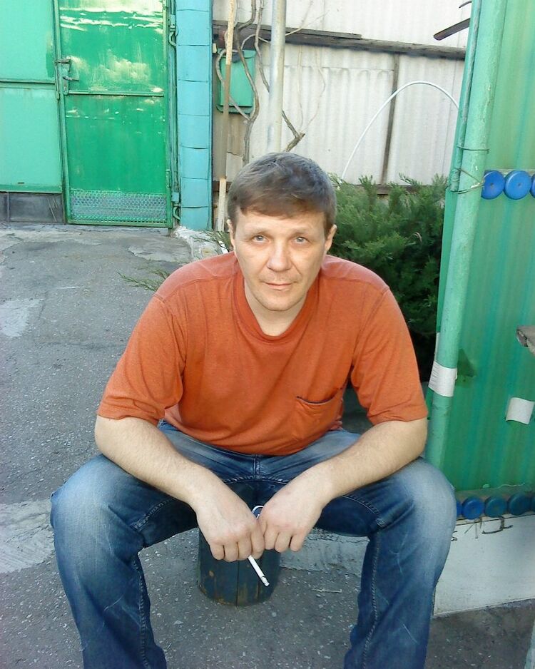 6925215  Sasha, 56 ,    