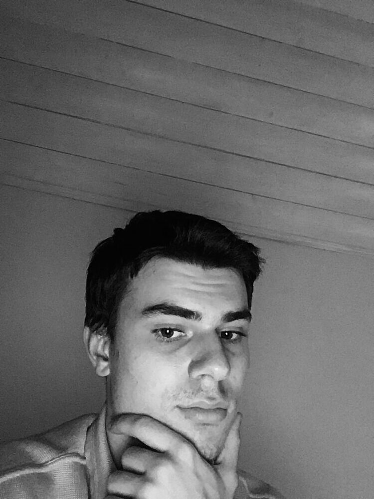  ,   Alex, 21 ,   ,   