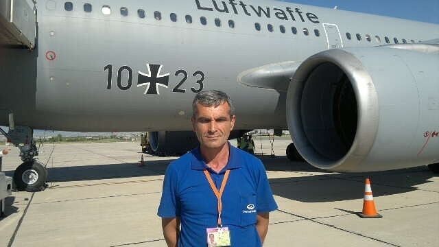  16615935  Murad, 58 ,    