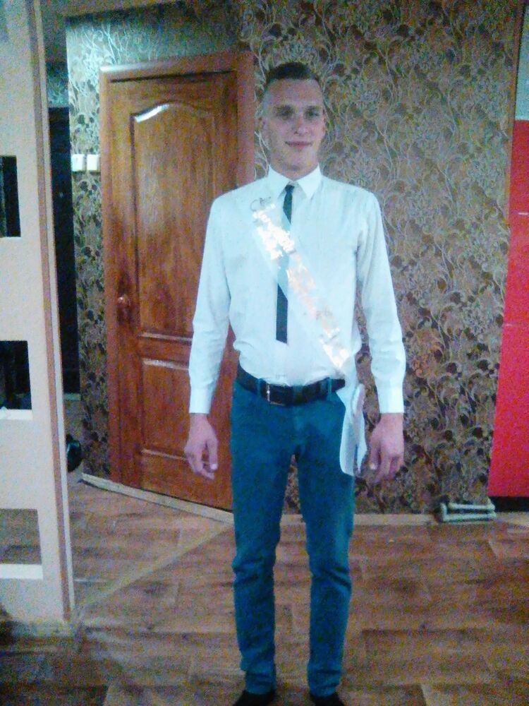  ,   Vladislav, 28 ,   ,   , c , 