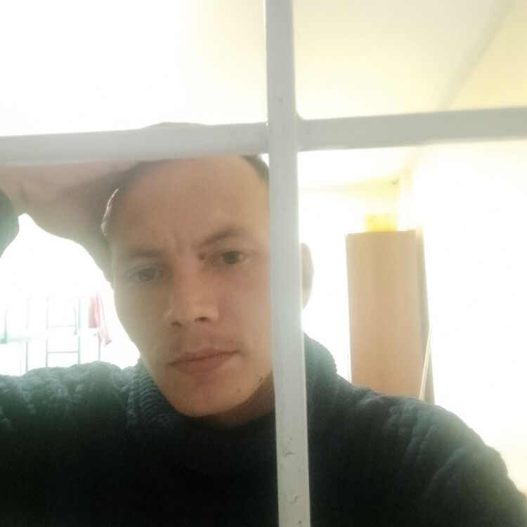  ,   Monax, 33 ,   ,   