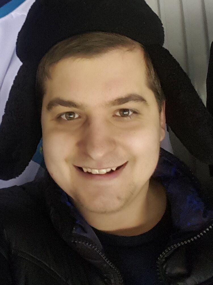 ���� 10410975 ������� �����, 32 ����, ���� ���������� � ����-������������