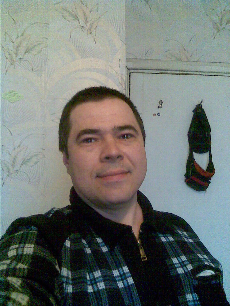  11195495  Sergey, 49 ,    