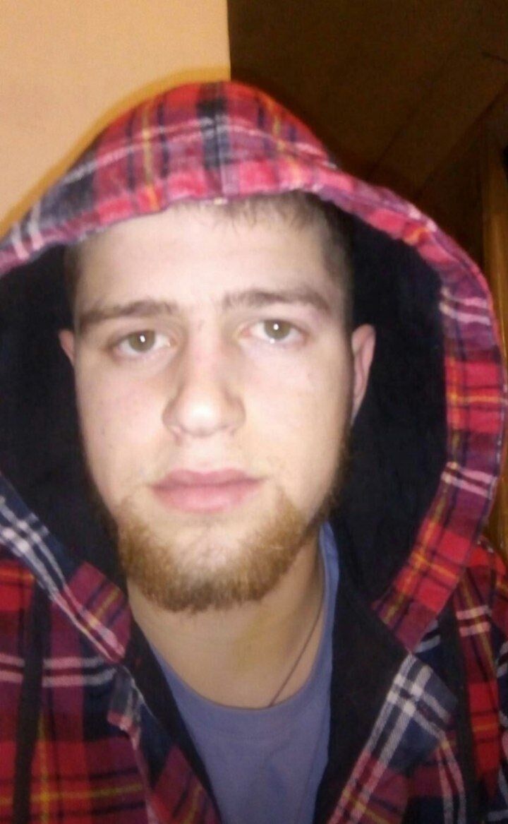  ,   Alic, 25 ,   ,   