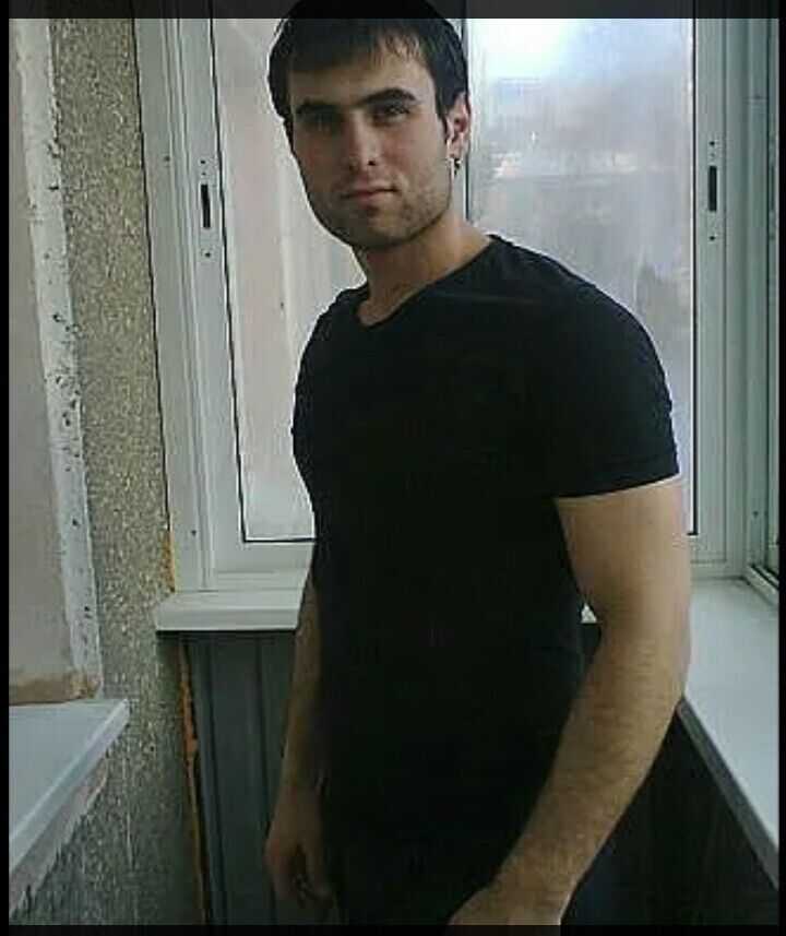  40709455  , 33 ,    
