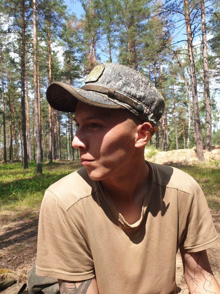  49561265  , 21 ,    