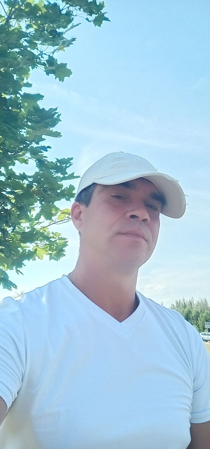  48979885  , 42 ,    