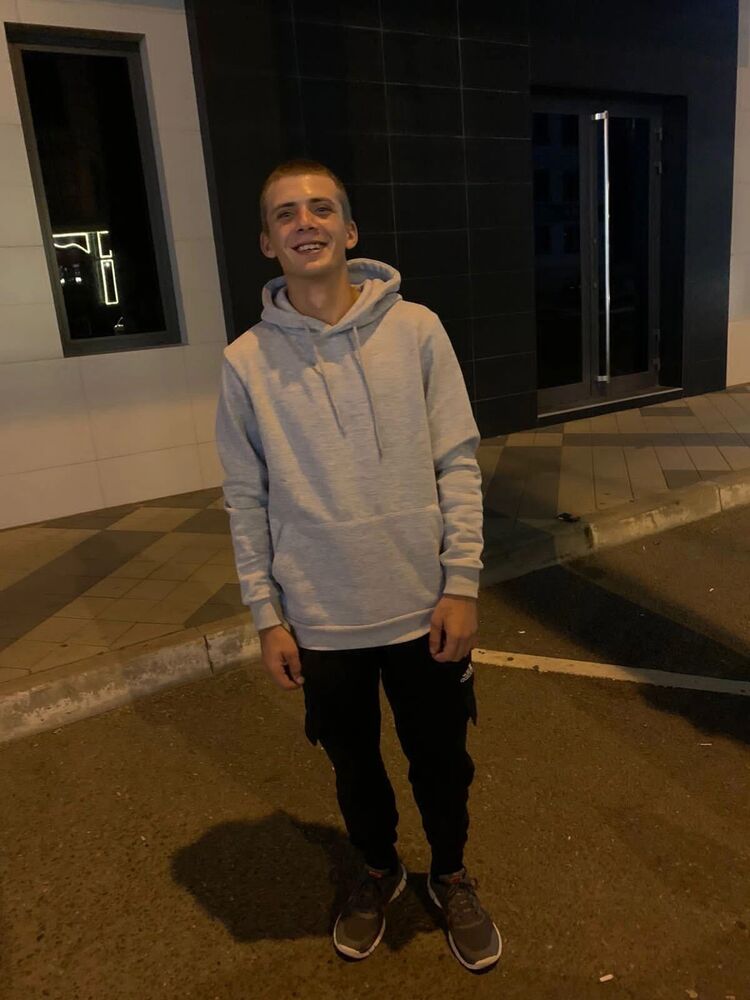  35723605  Kirill, 25 ,    