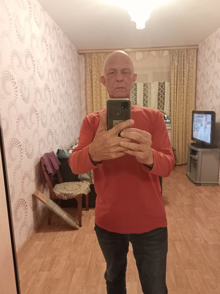  29757685  , 52 ,    