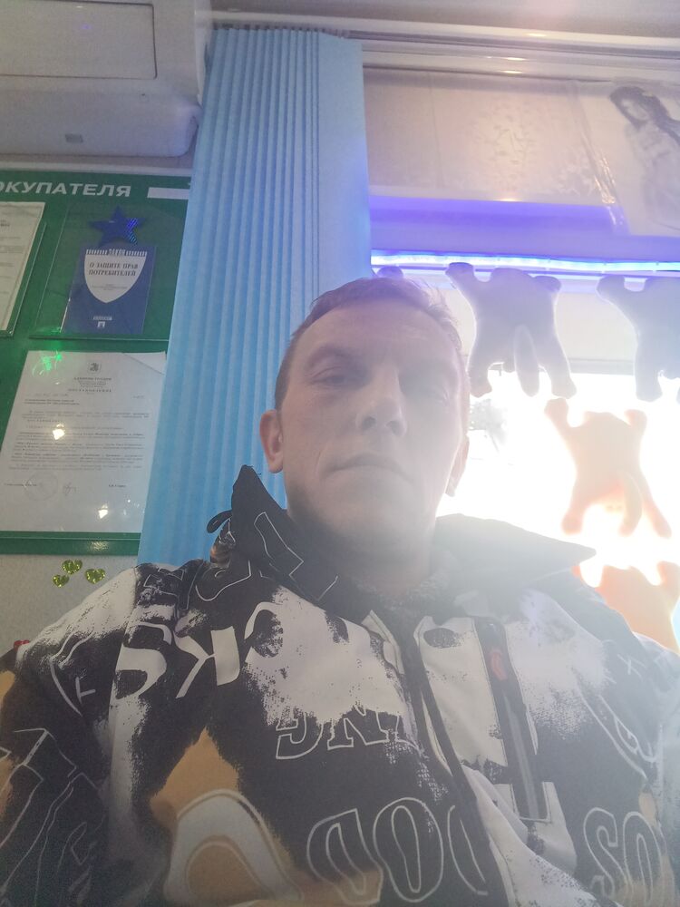  33214455  Vladimir, 38 ,    