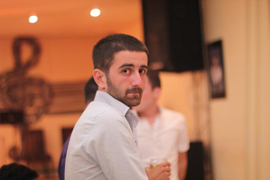  4297345  Bero_ bero, 43 ,    