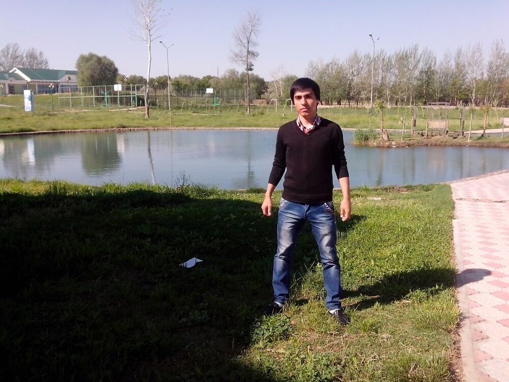  ,   Rustam, 33 ,   ,   , c 
