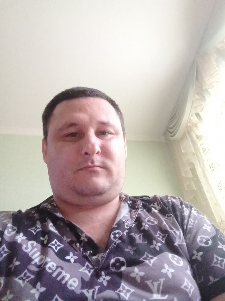  39420595  Vitaly, 35 ,     
