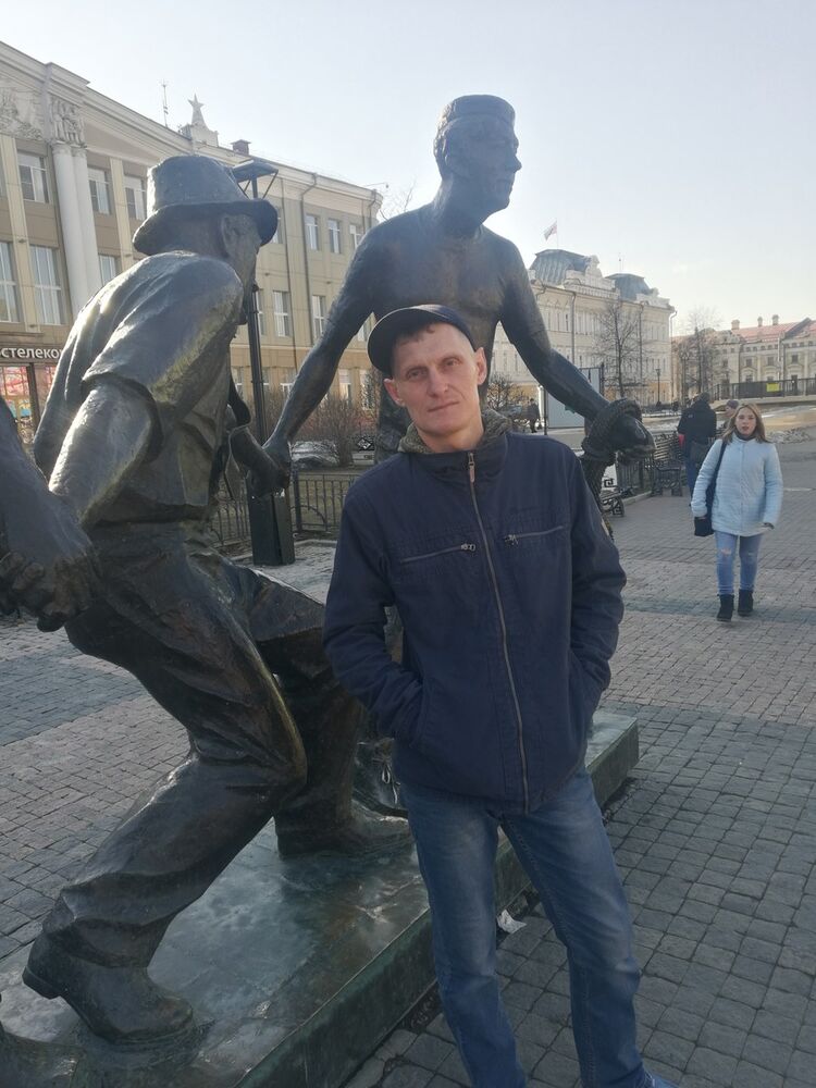 ���� 15718095 ������� �����, 42 ����, ���� ���������� � ��������