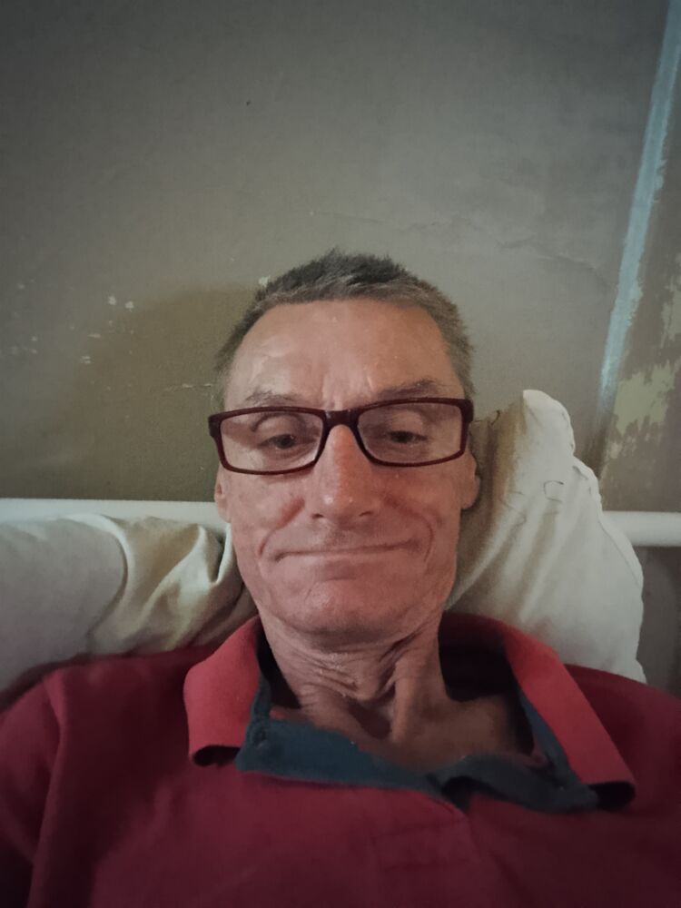  54316575  , 52 ,    -