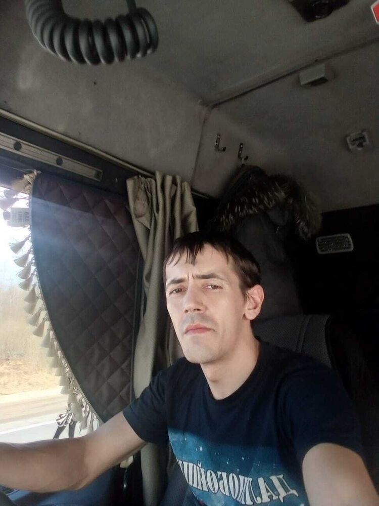  32347805  , 33 ,     