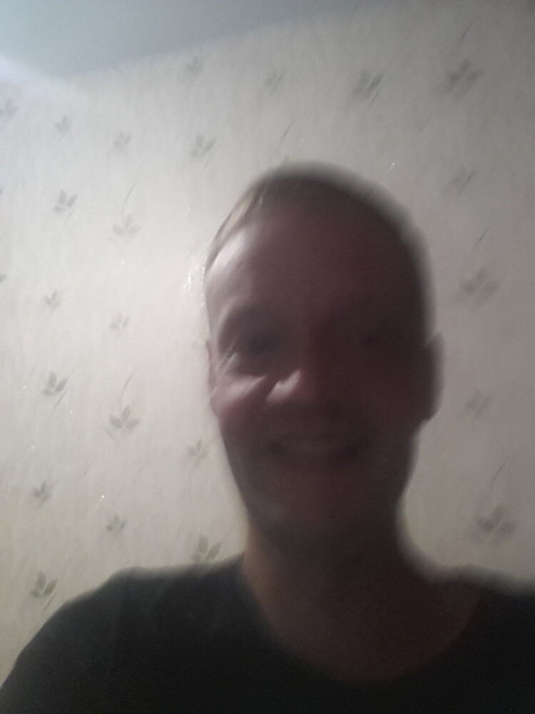  ,   Mikkibest, 39 ,   ,   , c 