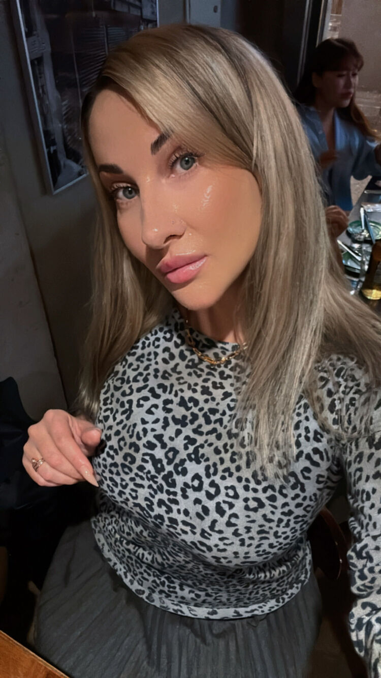  52188905  Olesya, 37 ,    Ulsan