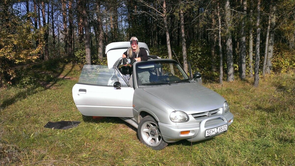  ,   Ls, 70 ,  