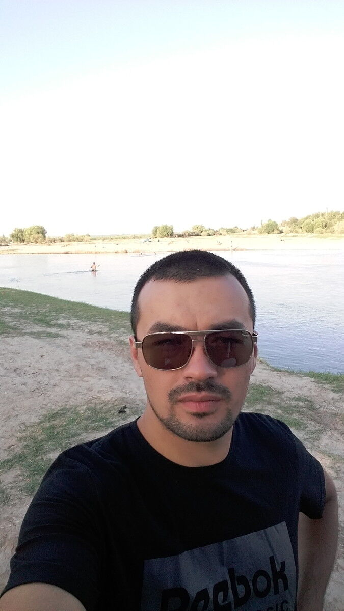  ,   Dude, 29 ,   