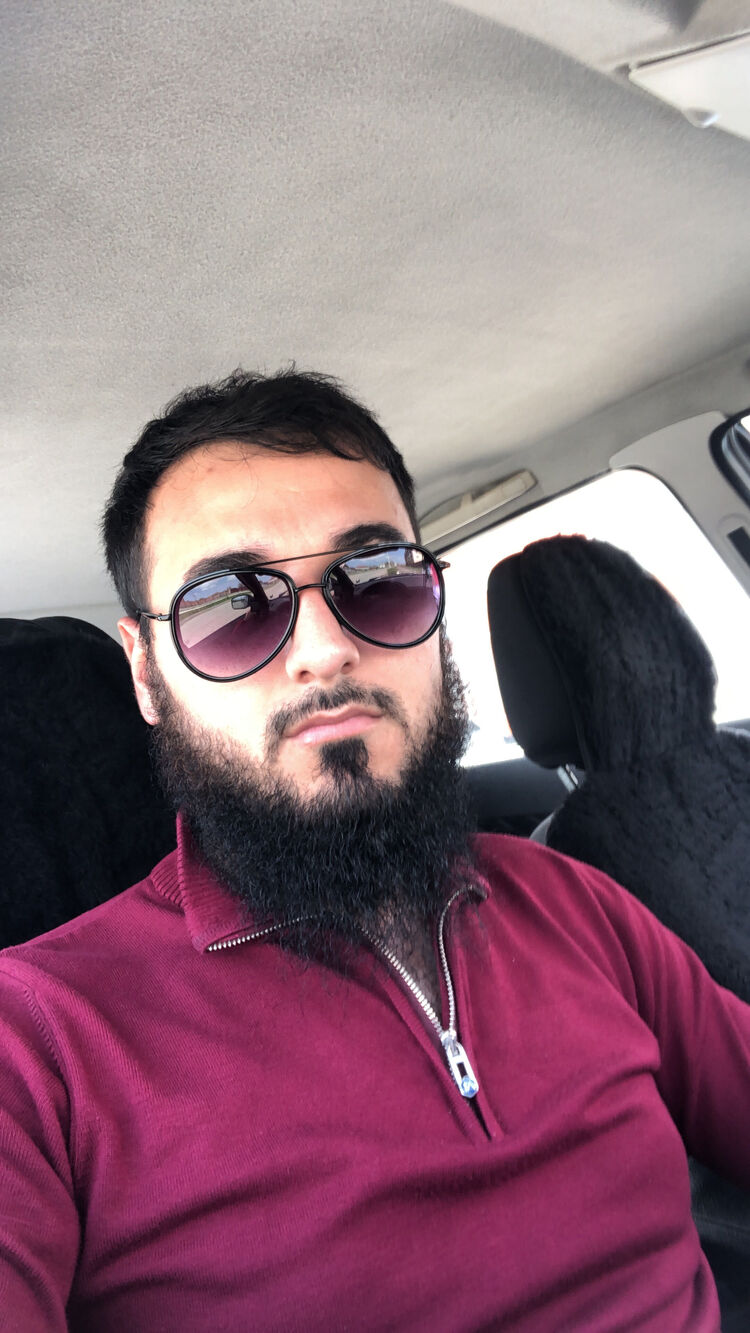  38927355  HaliF, 33 ,    